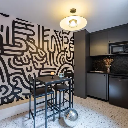 Le Dalmatie - Sauna - Jacuzzi - Clim - Gare Sncf Appartement *