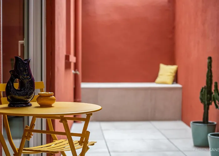 Le Dalmatie - Sauna - Jacuzzi - Clim - Gare Sncf Lägenhet