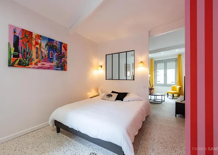 Le Dalmatie - Sauna - Jacuzzi - Clim - Gare Sncf *